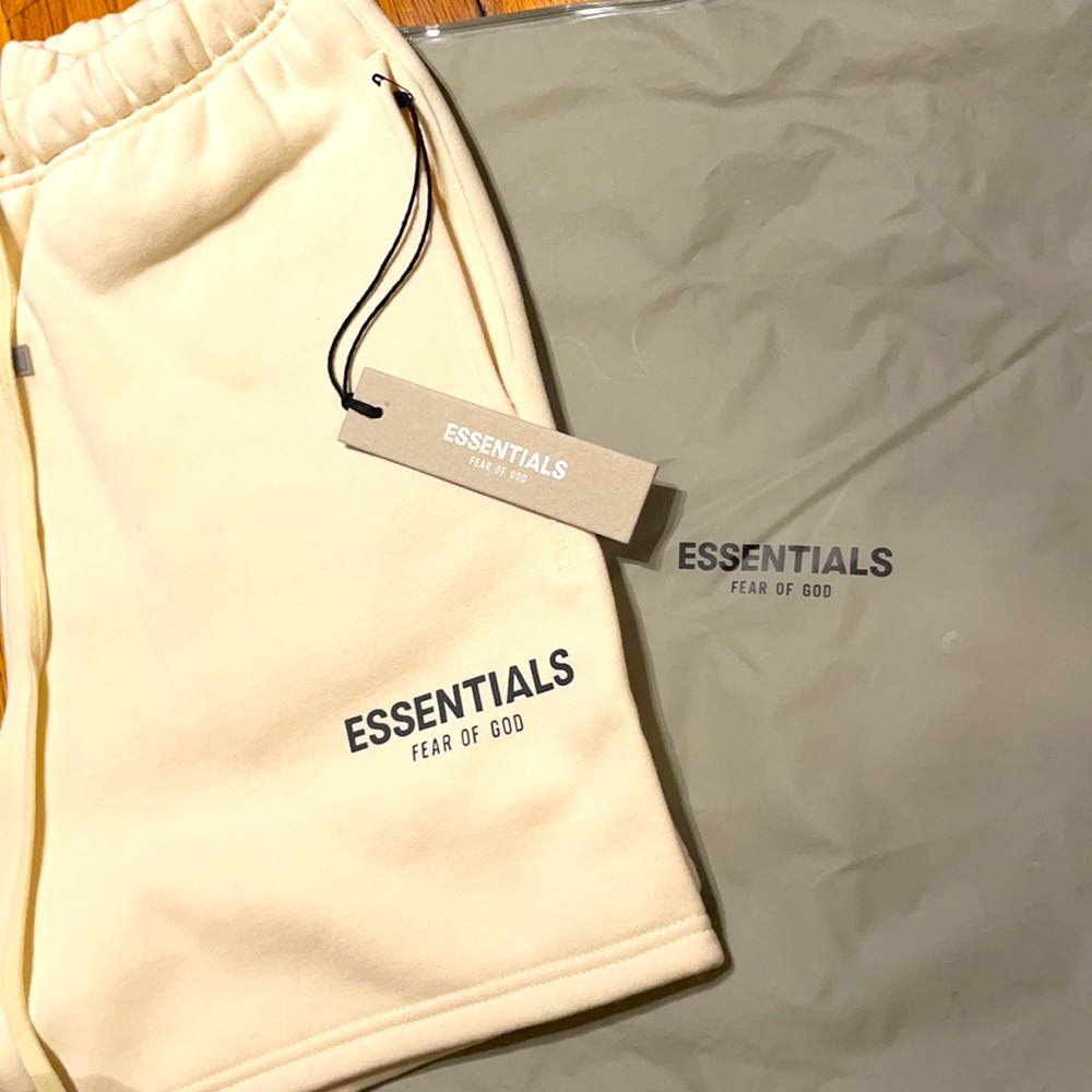 Essentials Cream Sweat Shorts